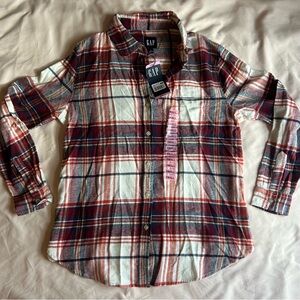 GAP Plaid Flannel Button-Down Shirt – Size Small (NWT)